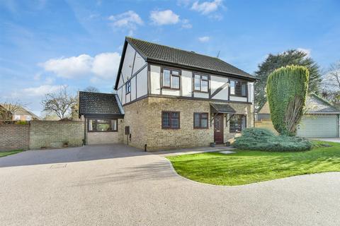 4 bedroom detached house for sale, Water Meadow Close, Hempstead, Gillingham, Kent