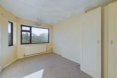 2 bedroom flat for sale, Jupps Lane, Goring-by-Sea, Worthing, BN12