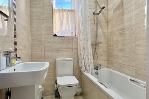 27 Sheraton Road, Oldham, OL8 1AZ