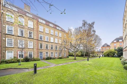 2 bedroom flat for sale, Vicarage Crescent, Battersea