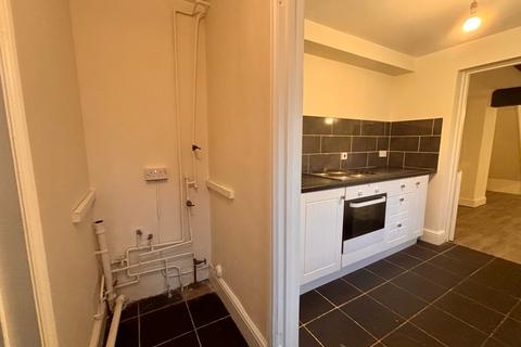 2 bedroom terraced house to rent, Kirk Road, Wisbech PE14