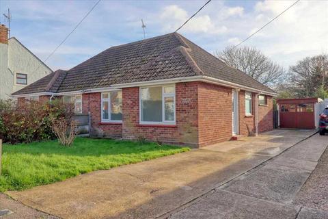 2 bedroom bungalow for sale, Little Clacton CO16