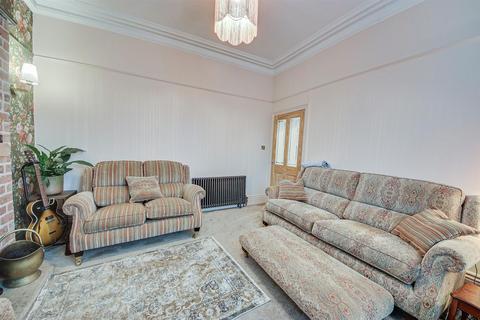 5 bedroom semi-detached house for sale, Tithebarn Road, Southport PR8