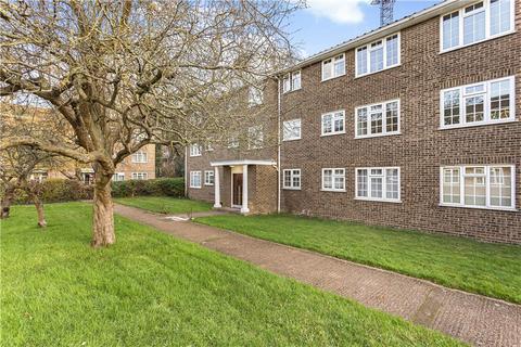 3 bedroom apartment for sale, Kingfisher Drive, Staines-upon-Thames, Surrey, TW18