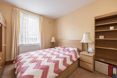 2 bedroom ground floor flat for sale, Balgreen Park, Edinburgh EH12