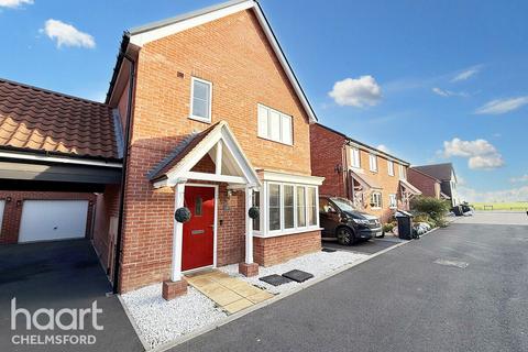 3 bedroom link detached house for sale, Garnet Road, Chelmsford