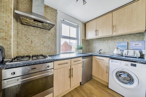 2 bedroom flat for sale, Burnt Ash Hill, Lee