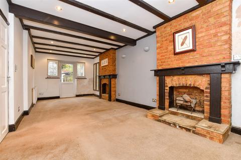 35 Chipstead Way, Banstead, SM7 3JH