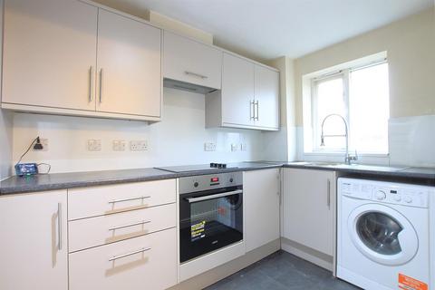 1 bedroom apartment to rent, 664 London Road, Hounslow TW3