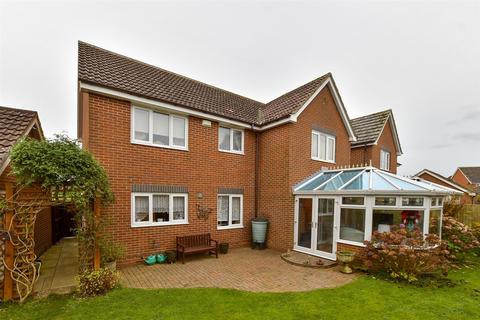 4 bedroom detached house for sale, Heron Forstal Avenue, Hawkinge, Folkestone, Kent