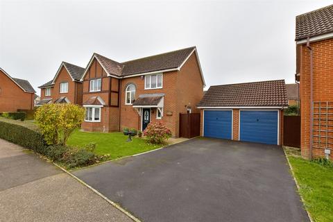 4 bedroom detached house for sale, Heron Forstal Avenue, Hawkinge, Folkestone, Kent