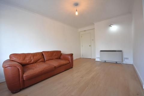 1 bedroom apartment to rent, 17, Mariners Heights, Penarth, Vale Of Glamorgan, CF64 1QJ