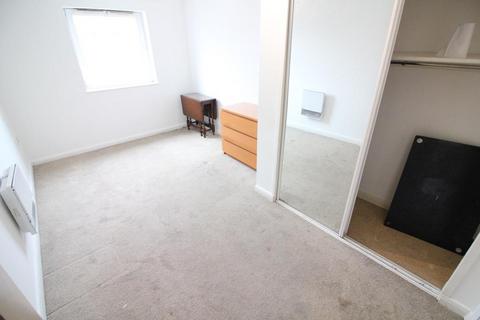 2 bedroom flat to rent, Uxbridge Road, Hillingdon