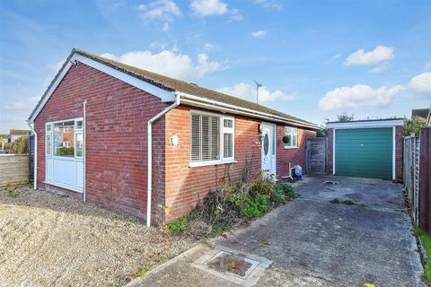 3 bedroom detached bungalow for sale, Flansham Park, Bognor Regis, West Sussex