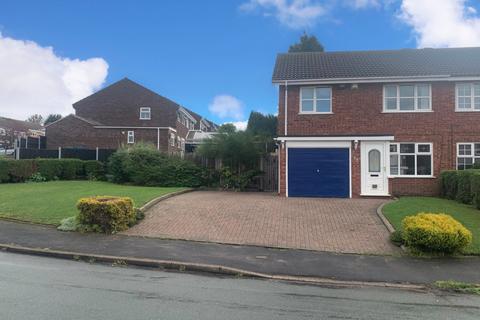 3 bedroom semi-detached house to rent, Brookweed, Staffordshire B77