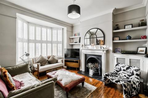 4 bedroom terraced house for sale, Wellesley Road, Wanstead