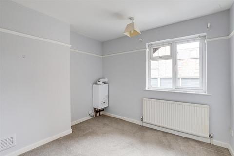 1 bedroom flat to rent, Musters Road, West Bridgford NG2