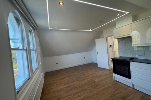 1 bedroom flat to rent, Brand New 1 Bed Flat To Let