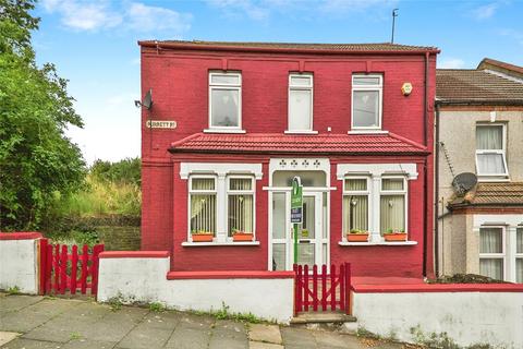 2 bedroom semi-detached house to rent, Purrett Road, London SE18