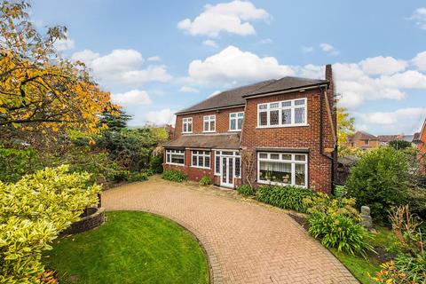 4 bedroom detached house for sale, Berkhampstead, Belvedere