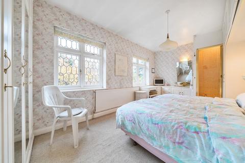 10 Berkhampstead Road, Belvedere, DA17 5EA