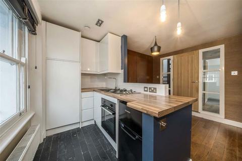 2 bedroom flat for sale, Limes Grove, London SE13