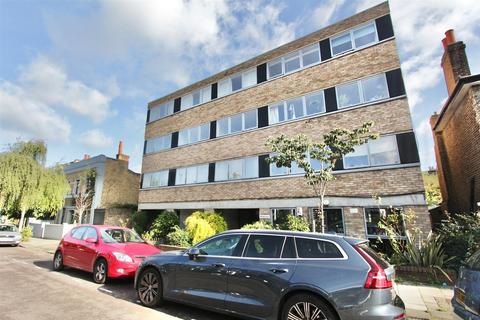 2 bedroom flat for sale, Yoakley Road, London N16