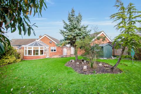 2 bedroom semi-detached bungalow for sale, Fryth Close, Haverhill CB9