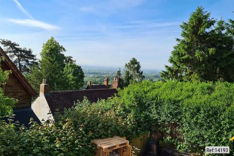 3 bedroom detached house for sale, Holywell Road, Malvern, United Kingdom, WR14