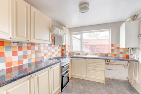 3 bedroom terraced house to rent, Lygon Close, Abbeydale, Redditch, B98