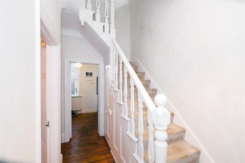 3 bedroom terraced house for sale, Forest View Road, Walthamstow