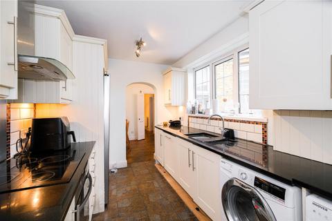 3 bedroom terraced house for sale, Forest View Road, Walthamstow