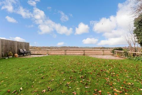 52 Orchard Drive, Meopham, Gravesend, DA13 0LW