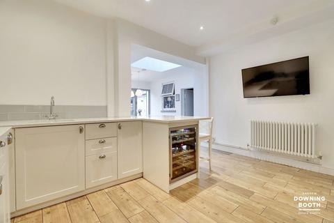 58 Beacon Street, Lichfield, WS13 7AJ
