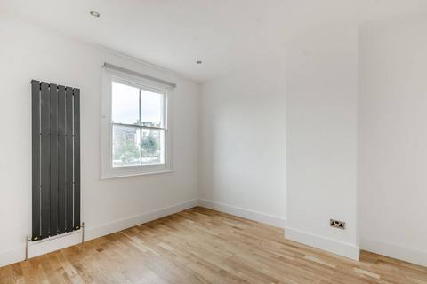 4 bedroom terraced house to rent, Birkbeck Place, West Dulwich, London, SE21