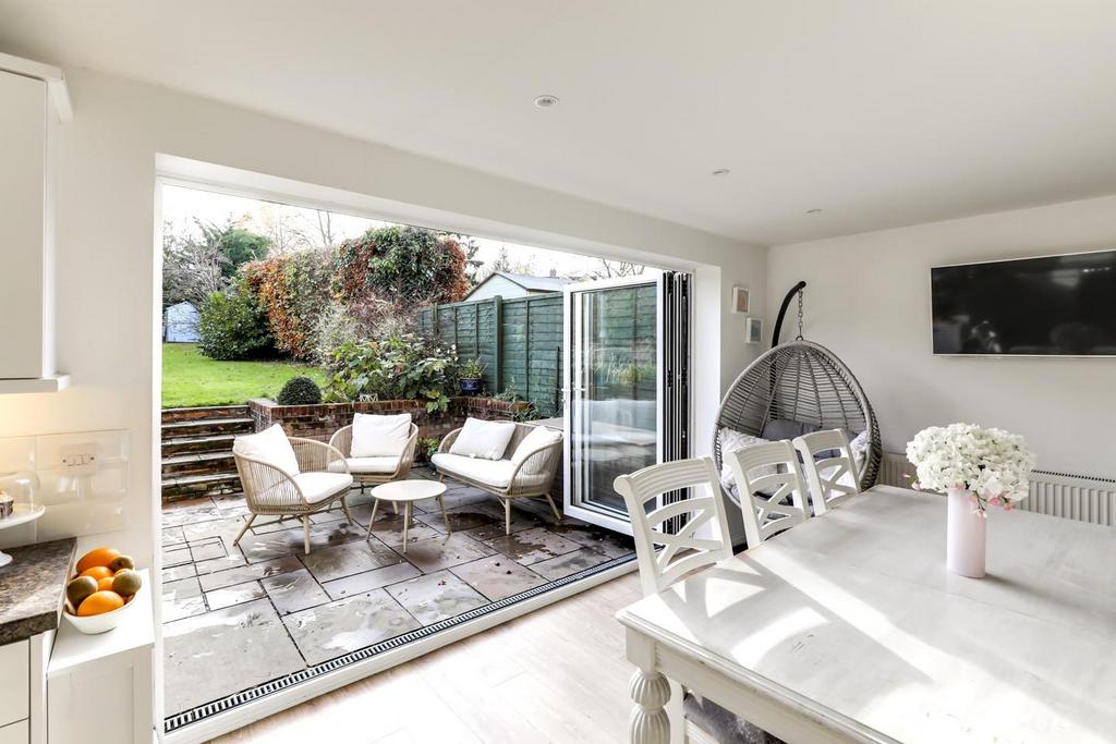 Views Of The Dining Area