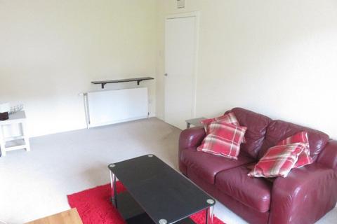 1 bedroom end of terrace house to rent, Raeden Crescent, Aberdeen, AB15