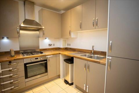 1 bedroom apartment for sale, Leaden Hill