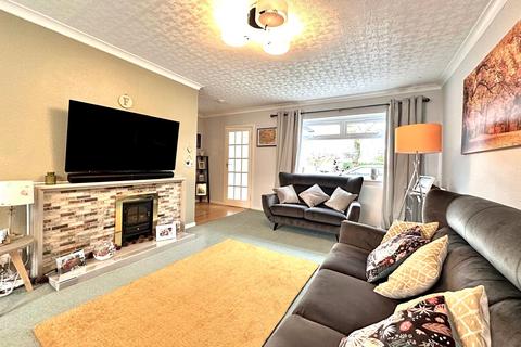 3 bedroom detached house for sale, Leveson Crescent, Balsall Common, Coventry, West Midlands, CV7