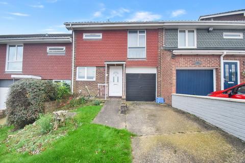 3 bedroom terraced house for sale, Tanker Hill, Rainham, Gillingham, ME8