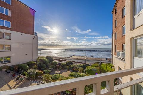 1 bedroom retirement property for sale, HOLLAND ROAD, Westcliff-On-Sea