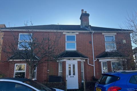 3 bedroom semi-detached house to rent, Nelson Road, SOUTHAMPTON SO15