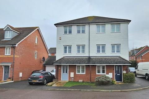 4 bedroom semi-detached house for sale, Viscount Square, Herne Bay, CT6 6FT