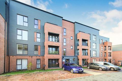 2 bedroom flat for sale, Bristol BS13