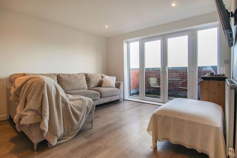 2 bedroom flat for sale, Bristol BS13