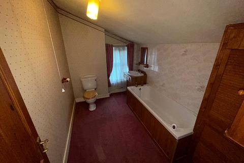 213 Dover Road, Northfleet, Gravesend, DA11 9QN