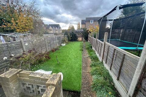 213 Dover Road, Northfleet, Gravesend, DA11 9QN
