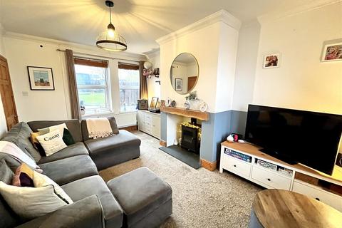 3 bedroom terraced house for sale, The Octagon, Chepstow NP16