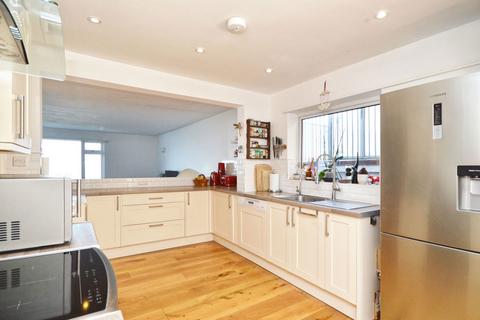 4 Newhaven Road, Portishead, Bristol, BS20 8LH