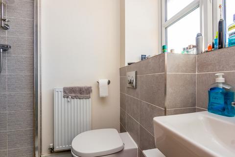 2 Blackberry Close, Higham Ferrers, Rushden, NN10 8FJ